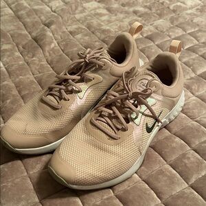 Nike Women's Pink Sneakers